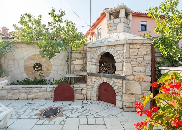 Kuca Za Odmor Lucy Διαμέρισμα