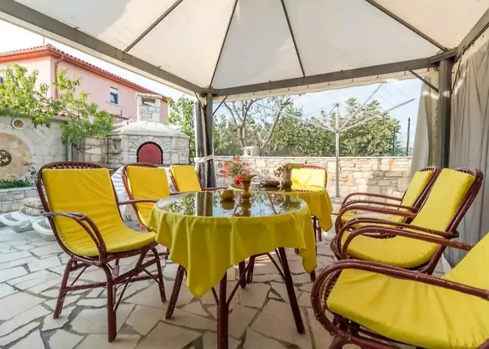 Kuca Za Odmor Lucy Διαμέρισμα